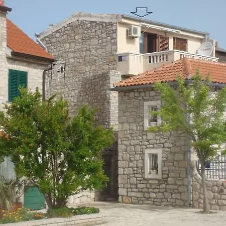 Apartman Klarin - Old Stone House * Jezera