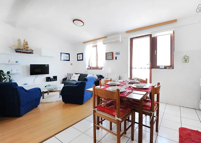 Appartamento Klarin - Old Stone House Jezera